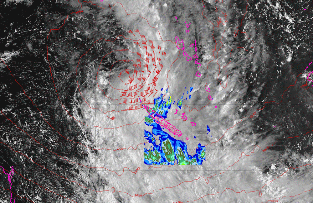 Images satellite en canal visible, pression atmosphérique au niveau de la mer, rafales du modèle AROME seuillées à 35 kt et lame d’eau radar 1 heure, le lundi 23 mars 2026 à 18h00 loc.